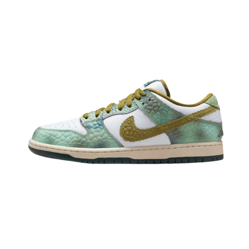 Nike SB Dunk Low Pro x Alexis Sablone