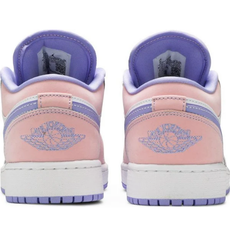 Air Jordan 1 Low Arctic Punch