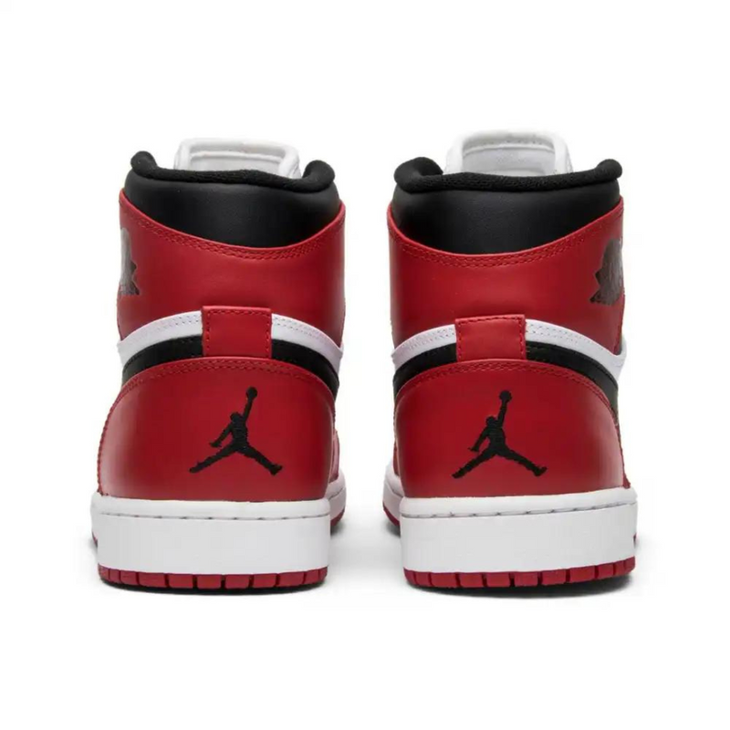 Air Jordan 1 Retro High OG "Chicago"