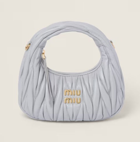 Bolsa Hobo Miu Miu Wander Matelassê Mini