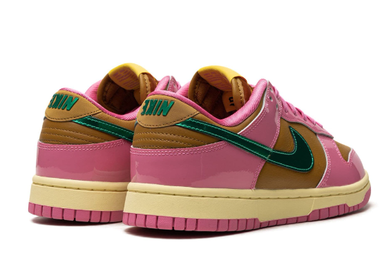 Tênis Dunk Low "Parris Goebel"