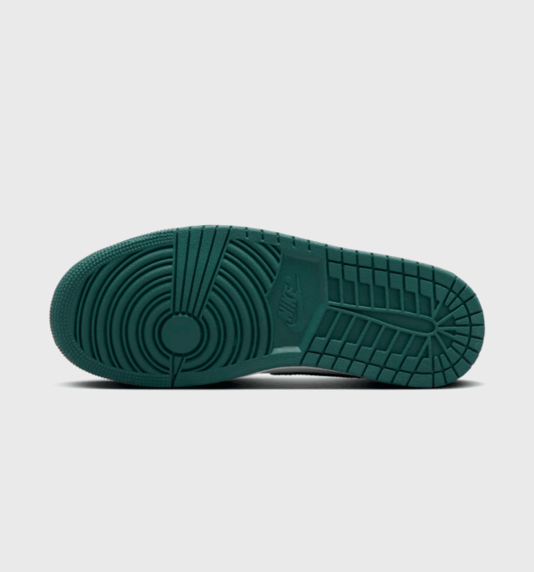 Jordan 1 Mid Fibra De Carbono