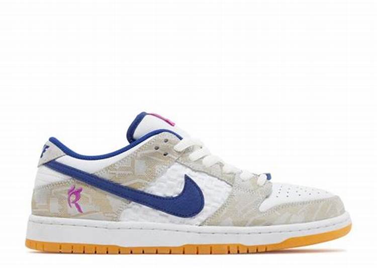 Rayssa Leal x SB Dunk Low